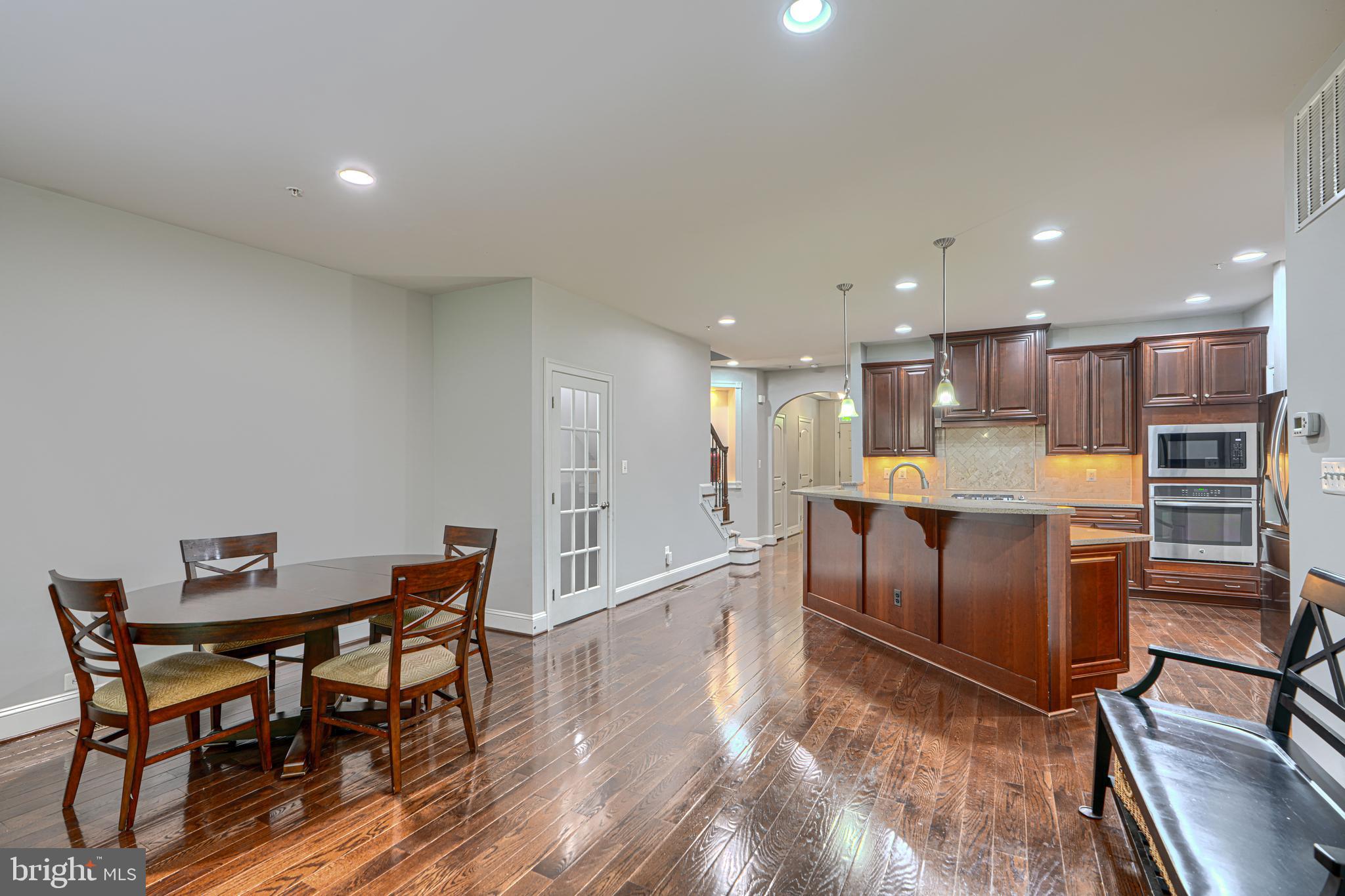MEADOWVALE - Residential