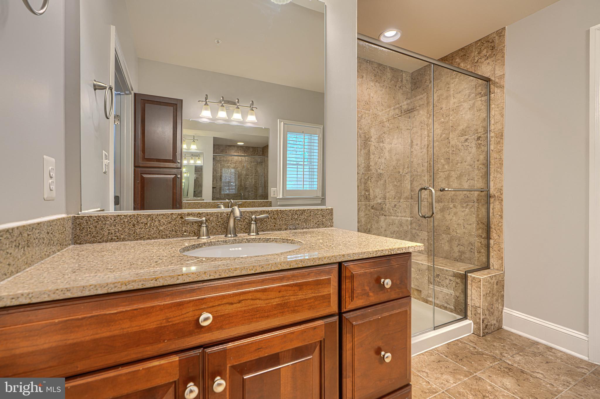 MEADOWVALE - Residential