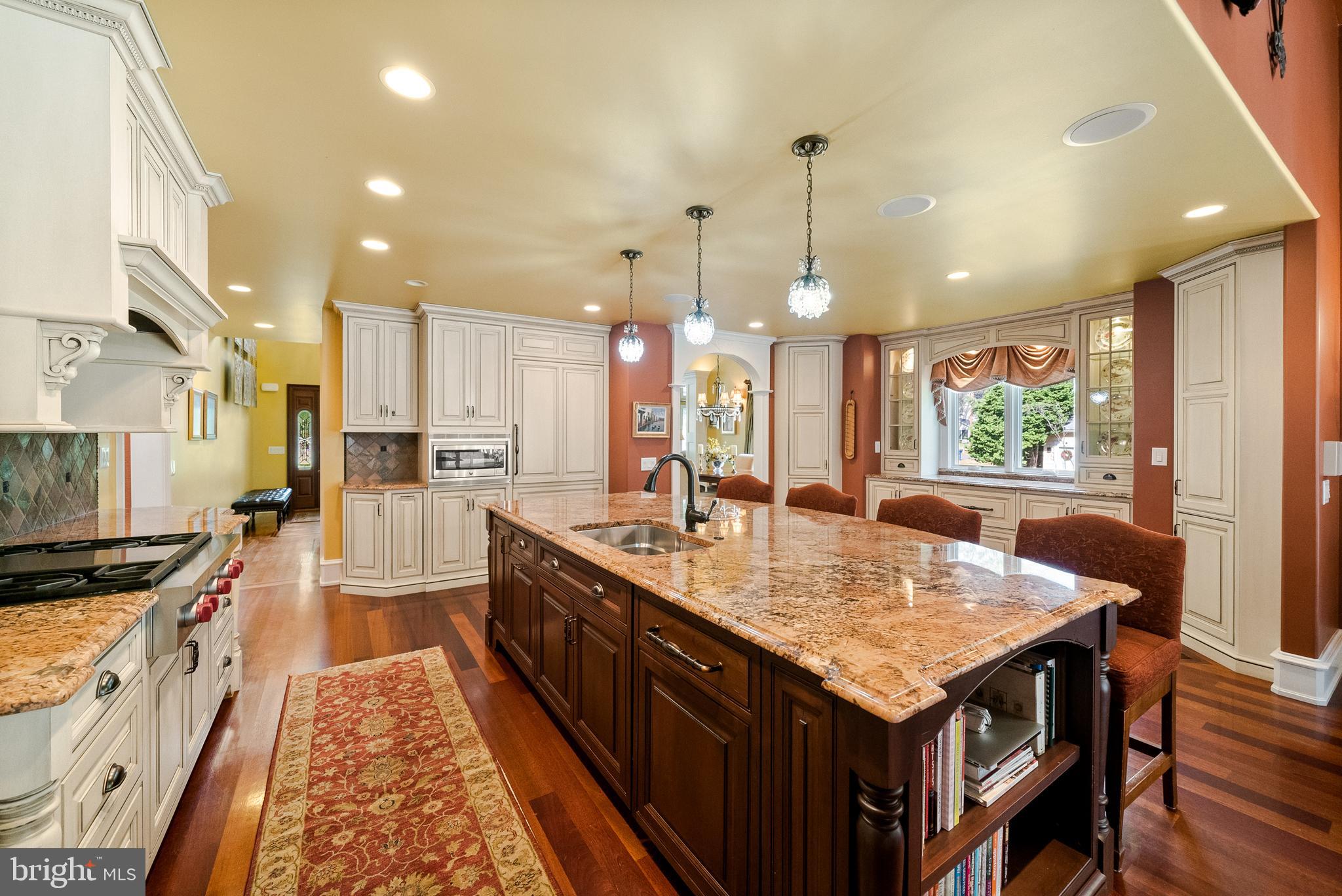 PINE RIDGE - Residential