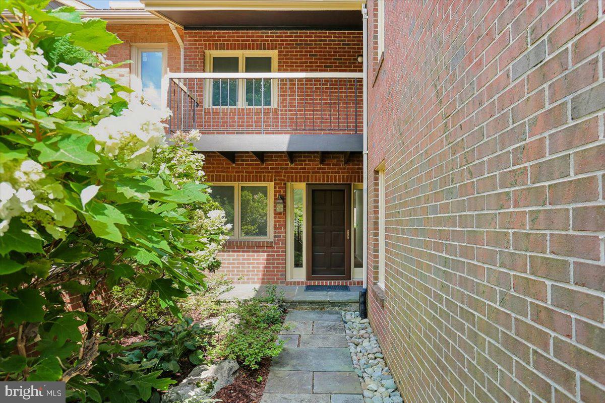 TIMBERLAWN - Residential