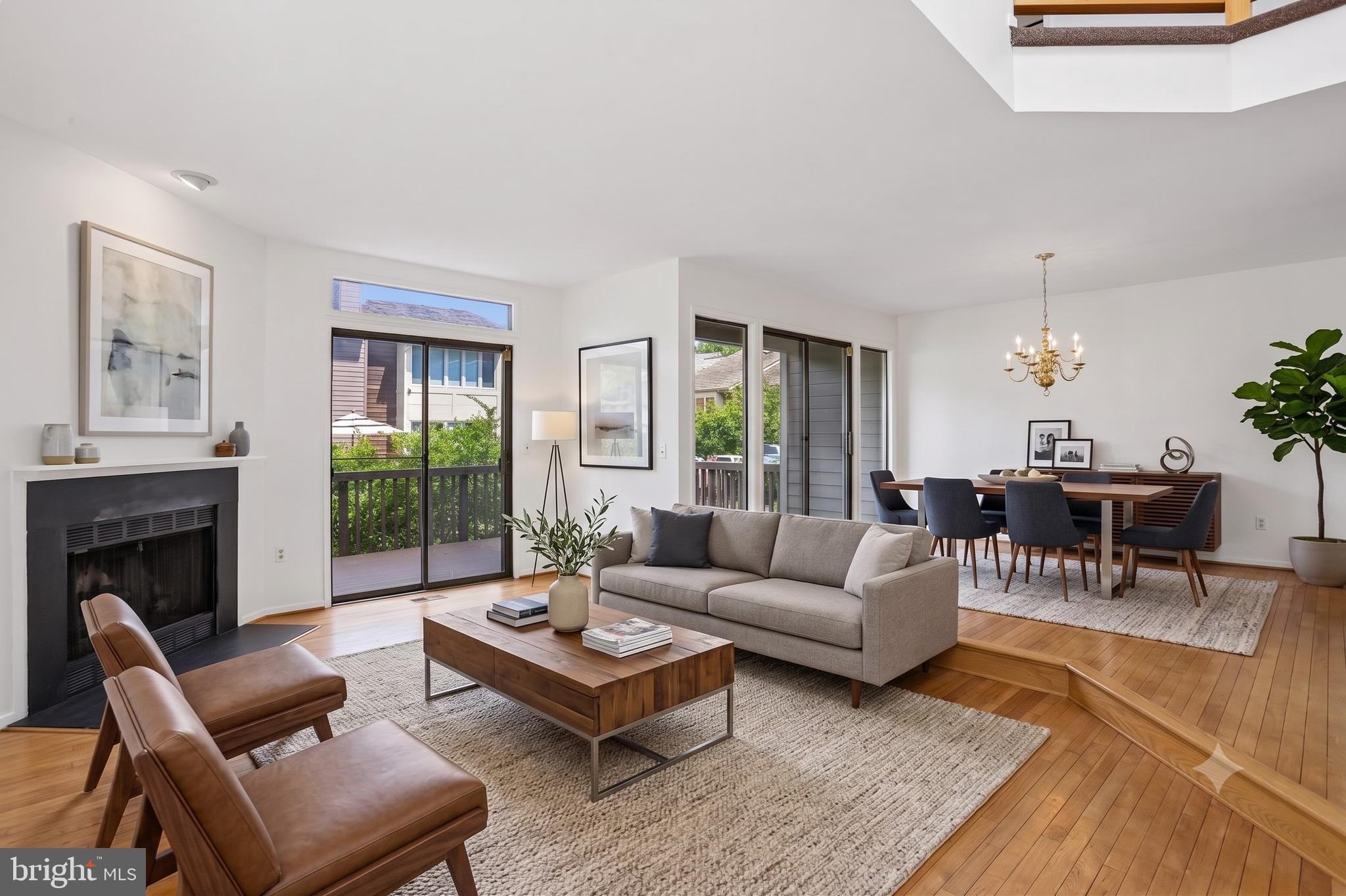 TIMBERLAWN - Residential