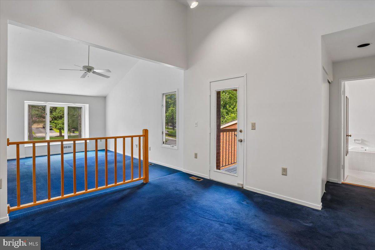 TIMBERLAWN - Residential