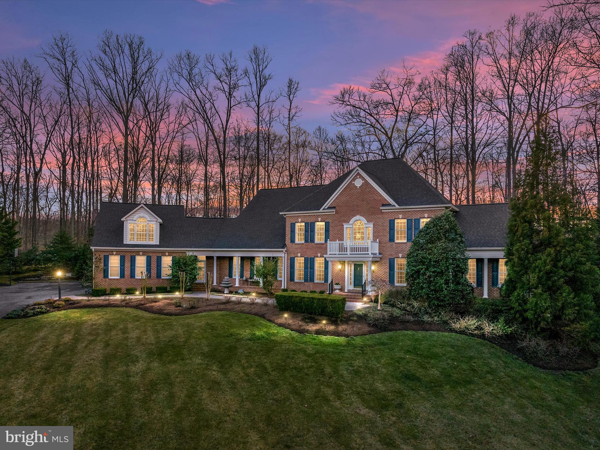 SOUTH RIVER COLONY - Residential