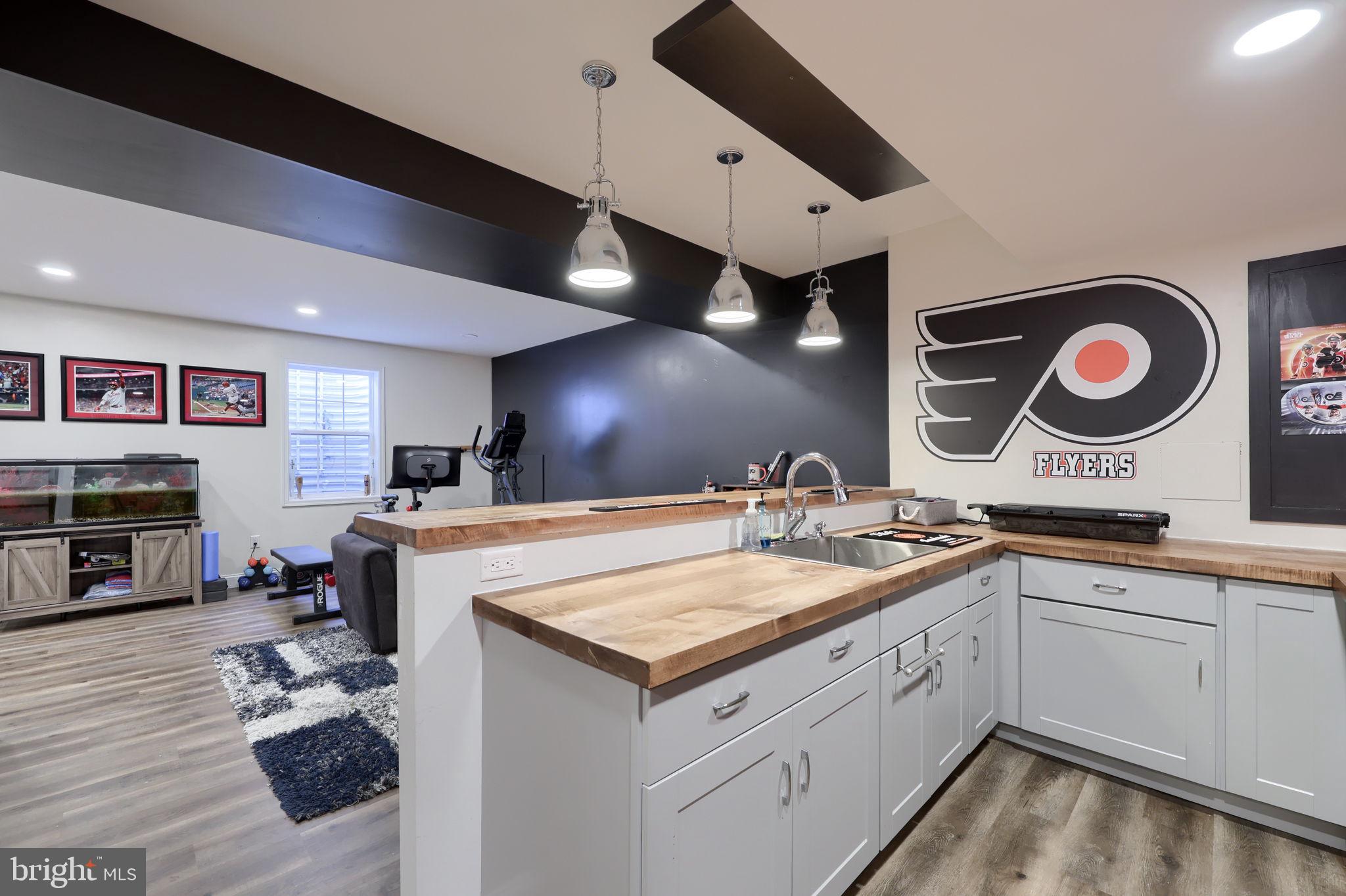 HAWK VALLEY ESTATES - Residential