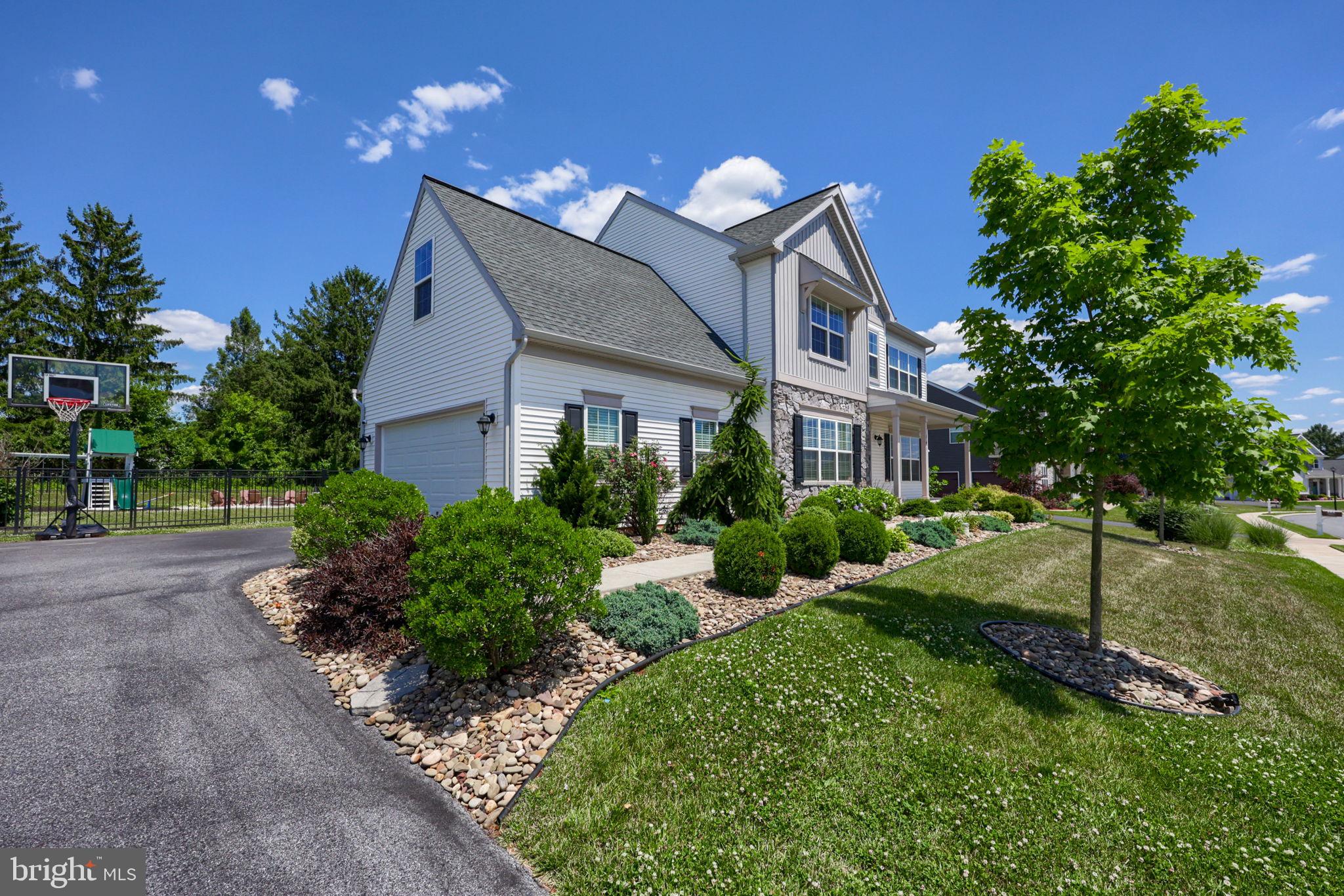HAWK VALLEY ESTATES - Residential