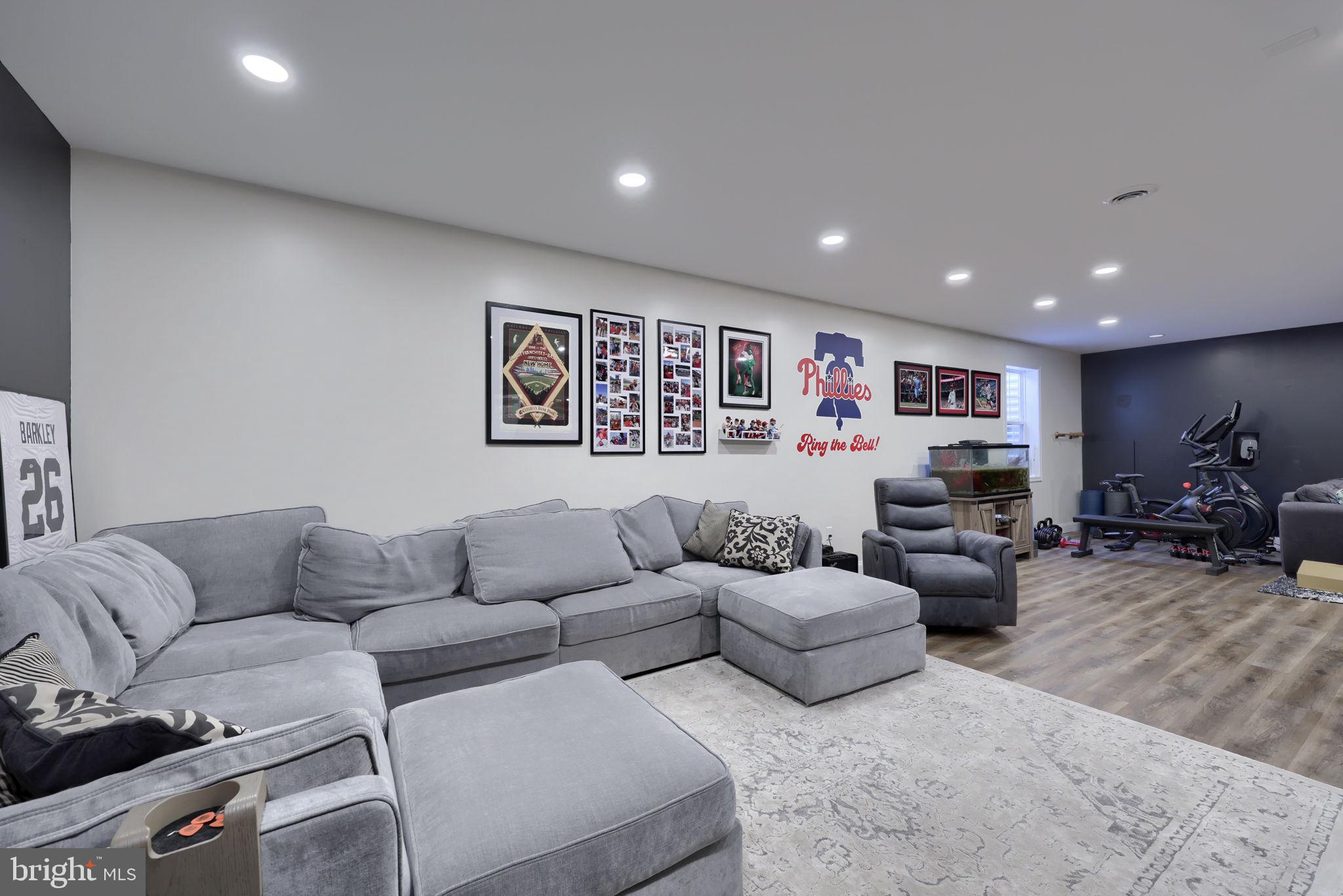 HAWK VALLEY ESTATES - Residential
