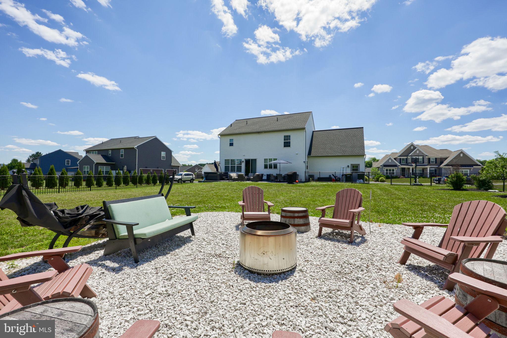 HAWK VALLEY ESTATES - Residential