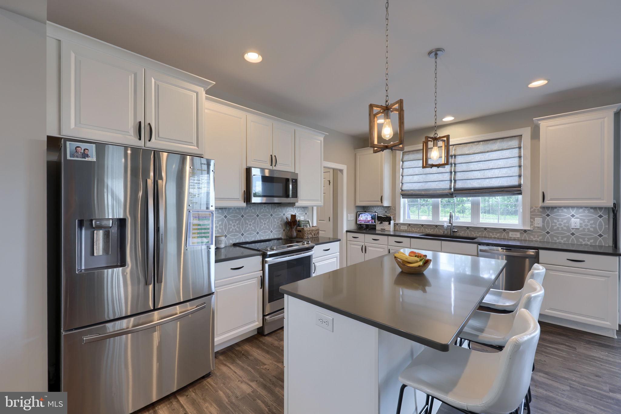HAWK VALLEY ESTATES - Residential