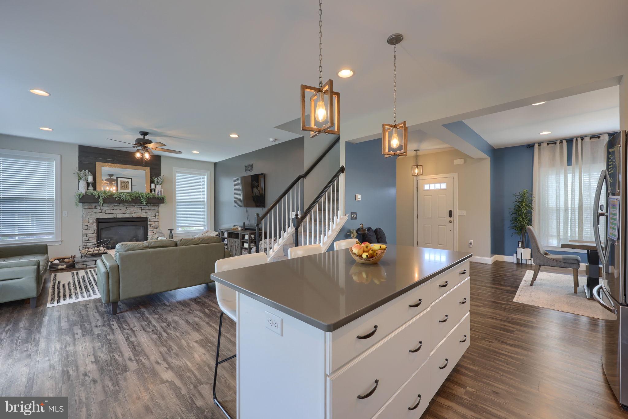 HAWK VALLEY ESTATES - Residential