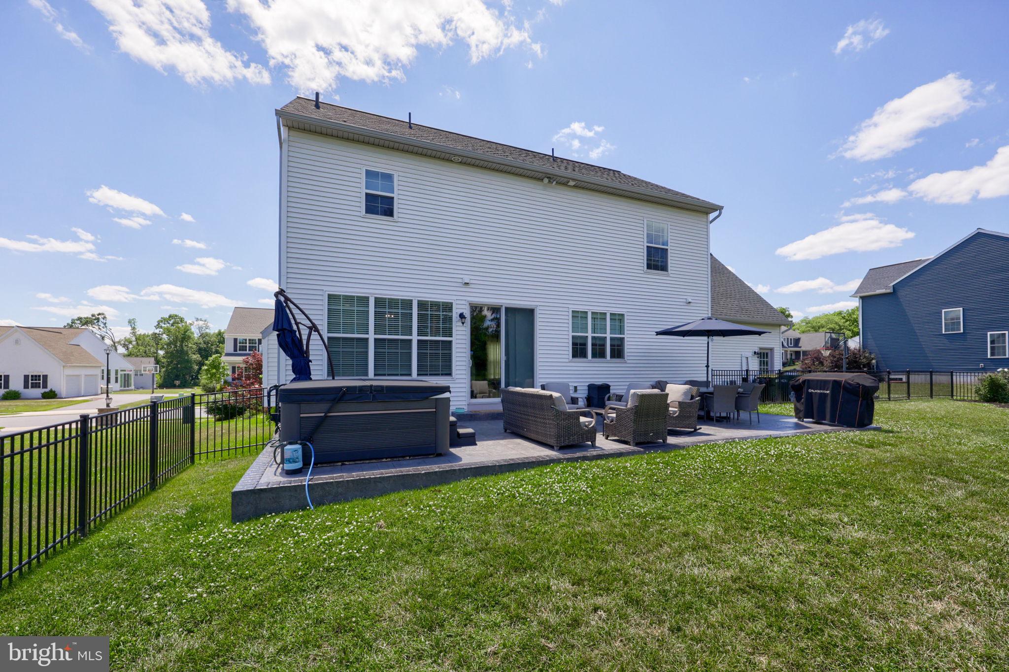 HAWK VALLEY ESTATES - Residential