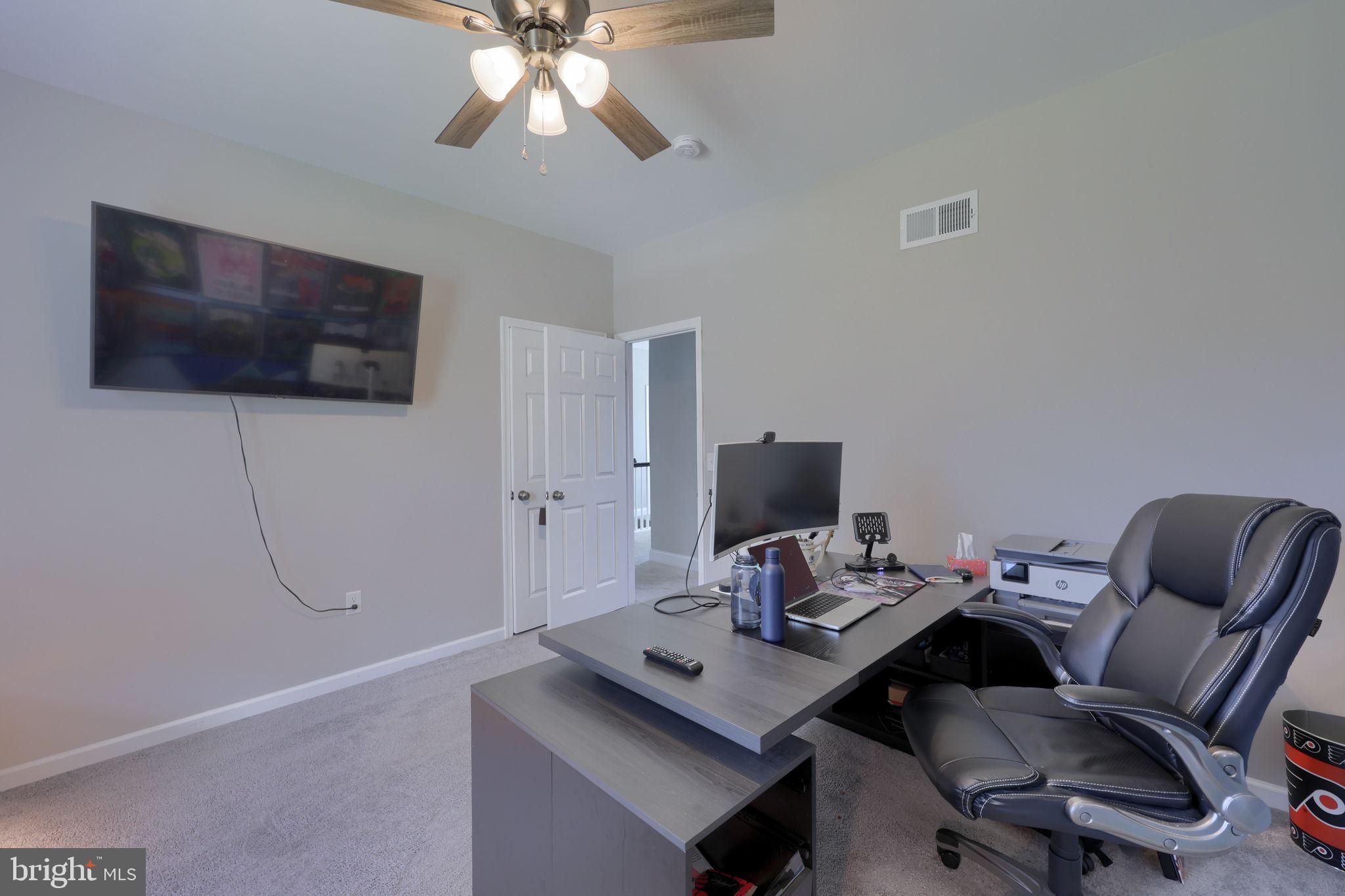 HAWK VALLEY ESTATES - Residential