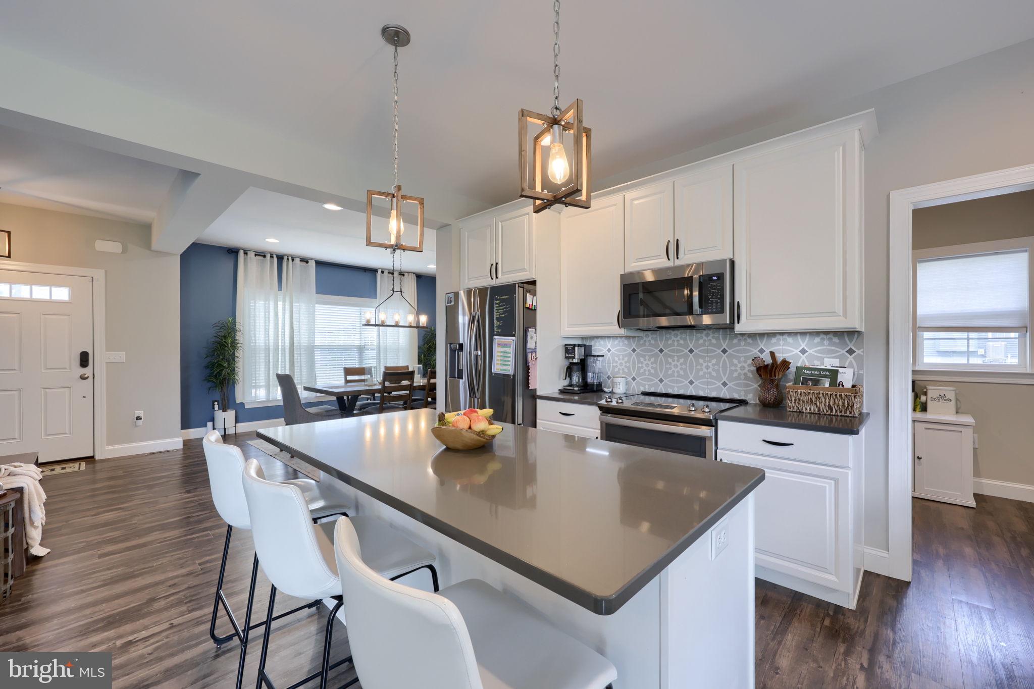 HAWK VALLEY ESTATES - Residential