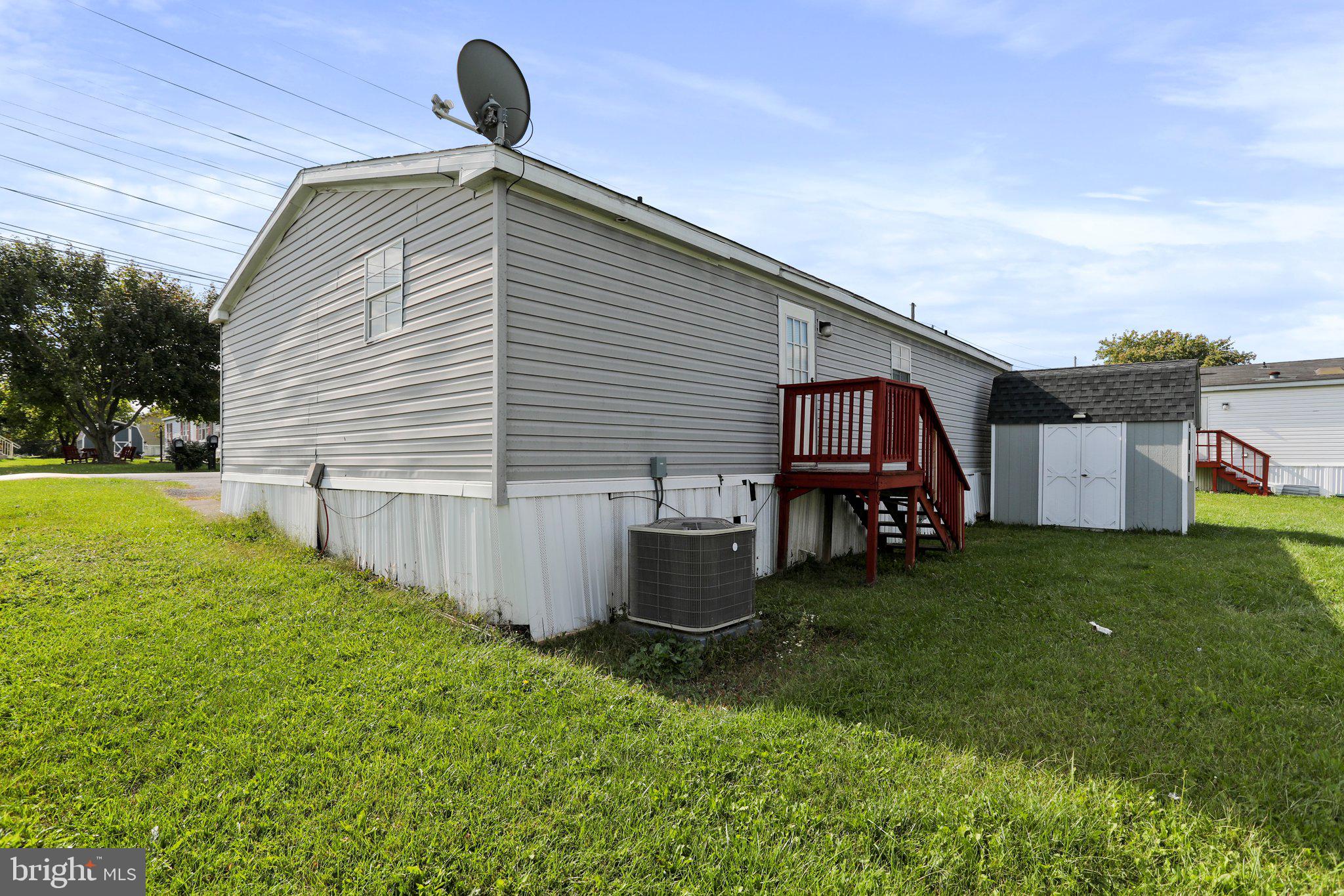 ROYAL CREST ESTATES - Residential