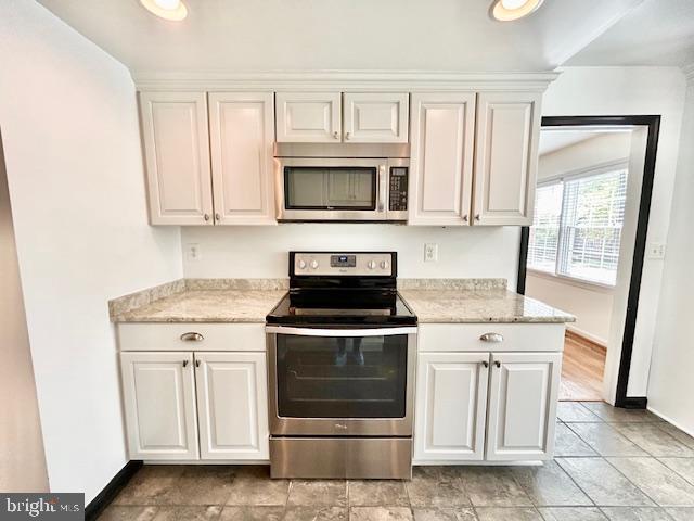 STONEHURST - Residential Lease