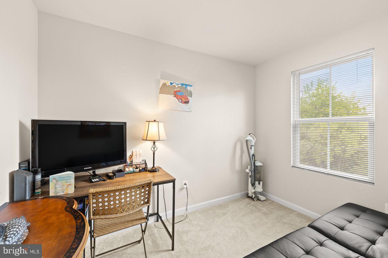 MIDDLETOWN - Residential