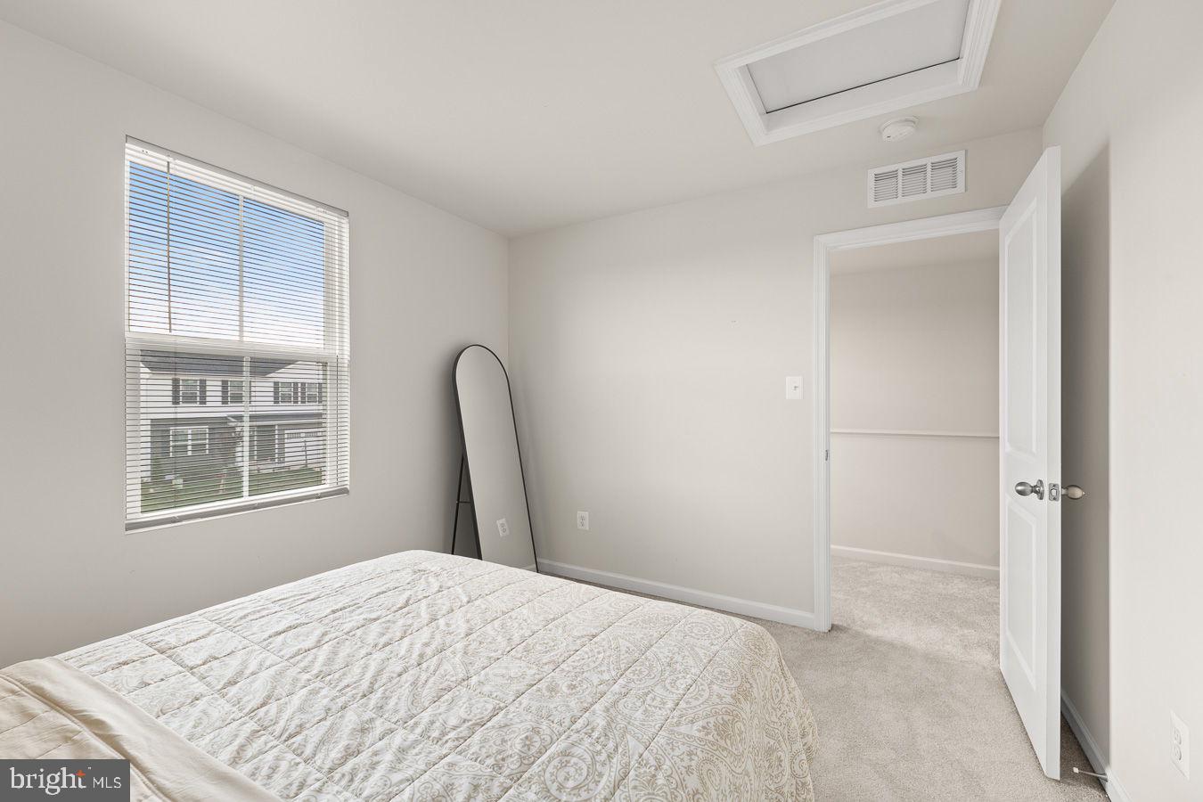 MIDDLETOWN - Residential