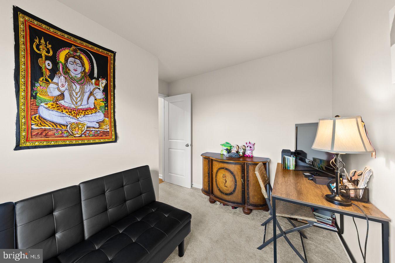 MIDDLETOWN - Residential