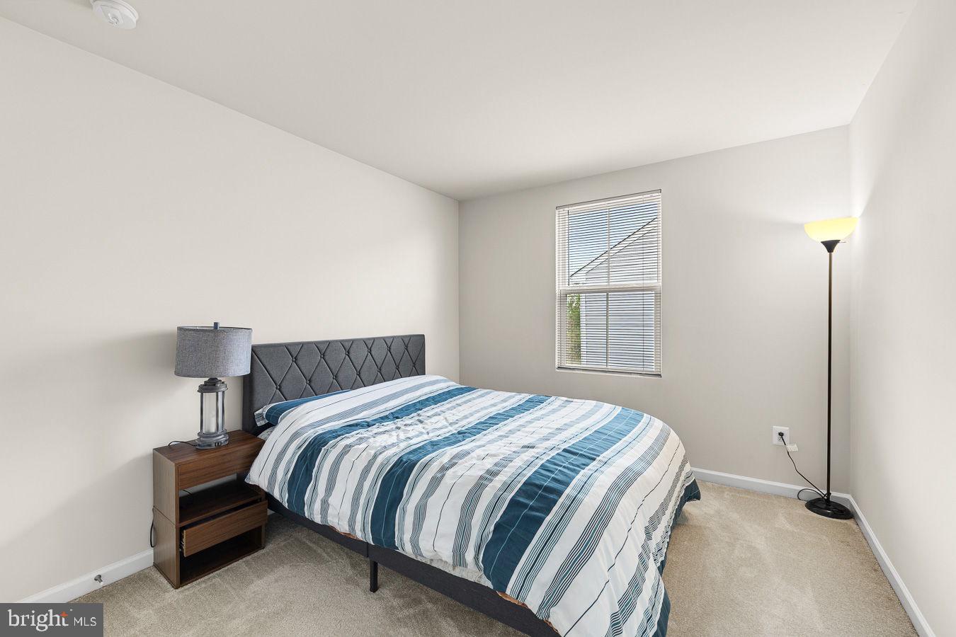 MIDDLETOWN - Residential