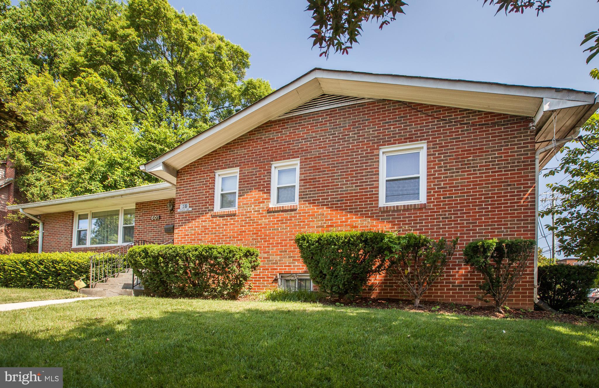 SILVER SPRING - Residential