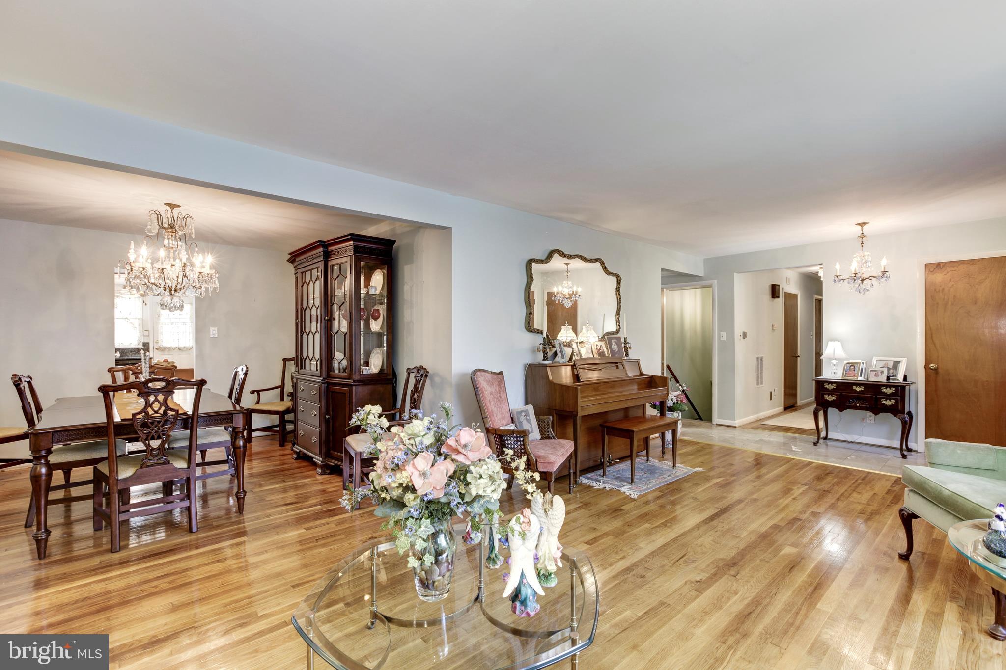 SILVER SPRING - Residential