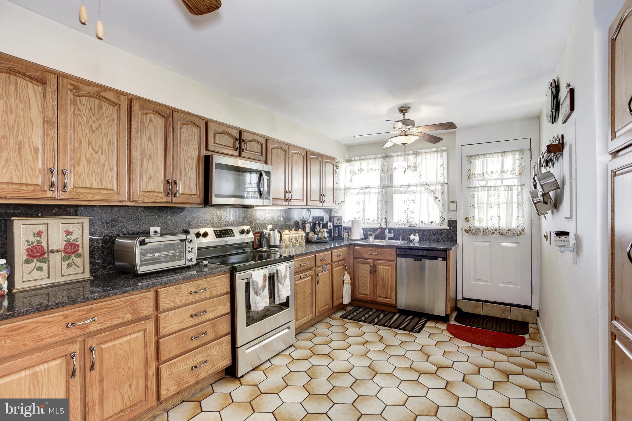 SILVER SPRING - Residential
