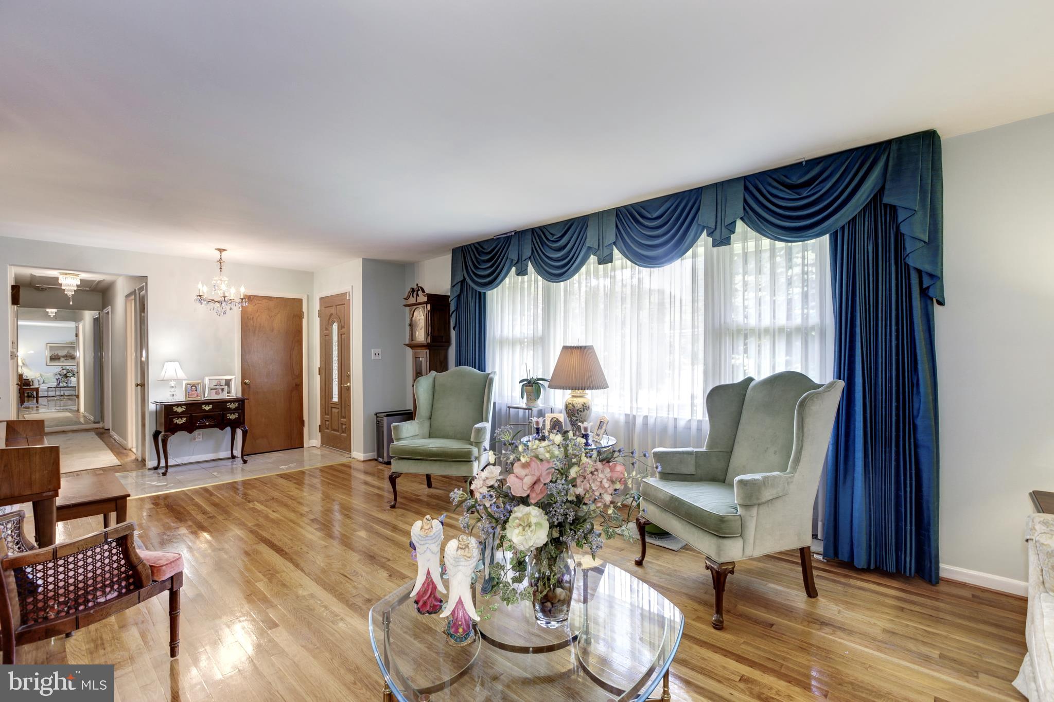 SILVER SPRING - Residential