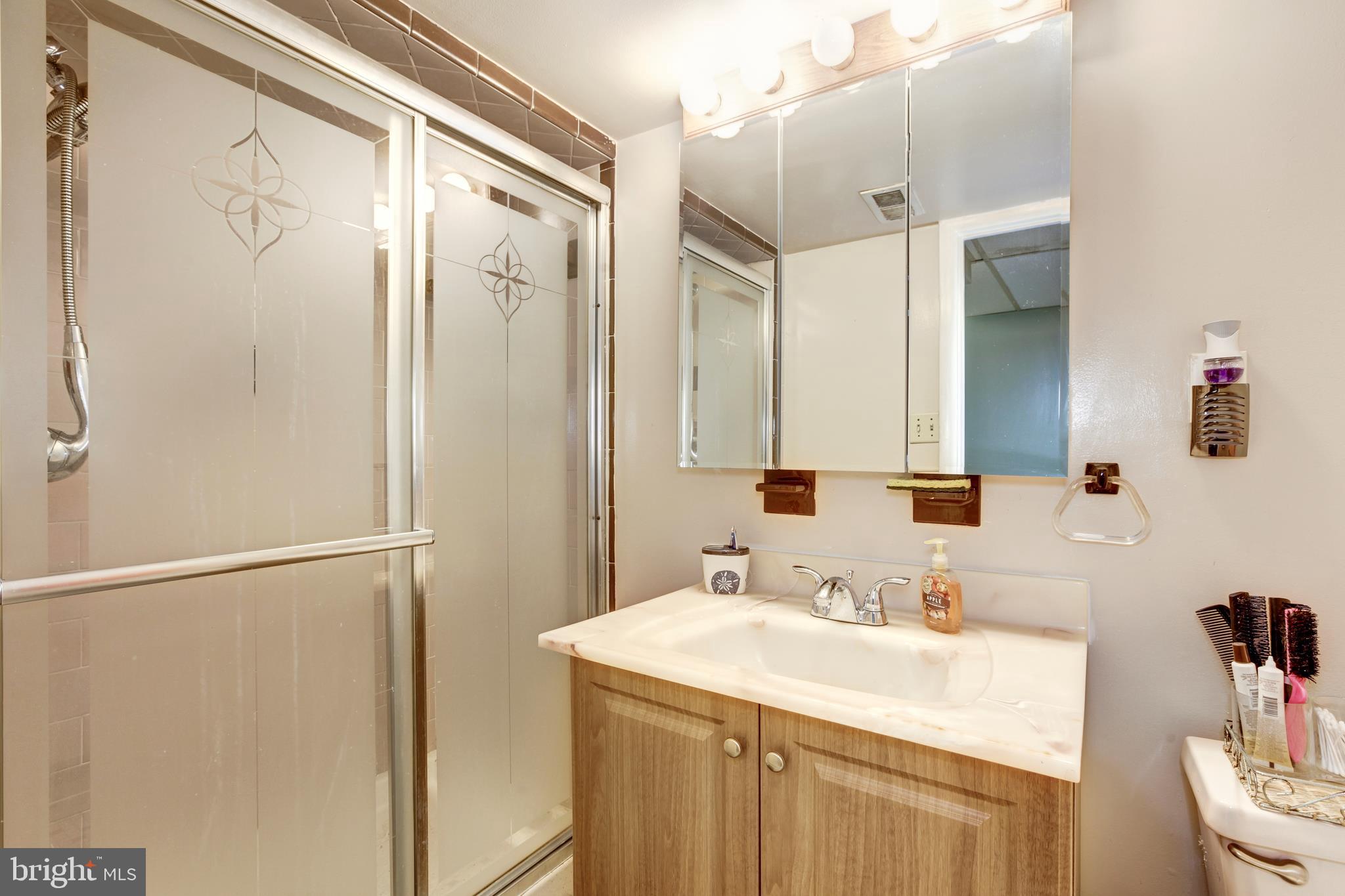 SILVER SPRING - Residential