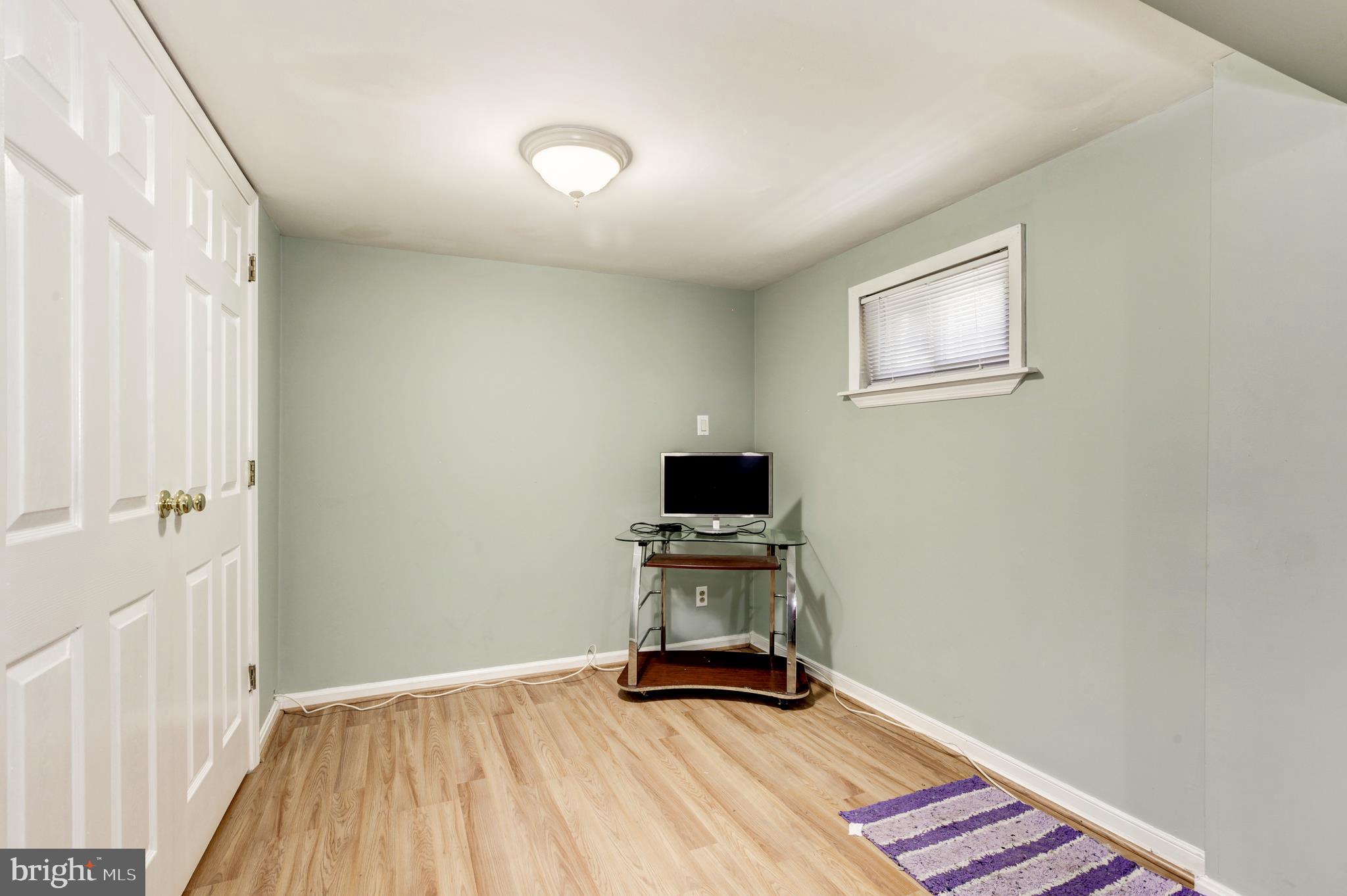 SILVER SPRING - Residential