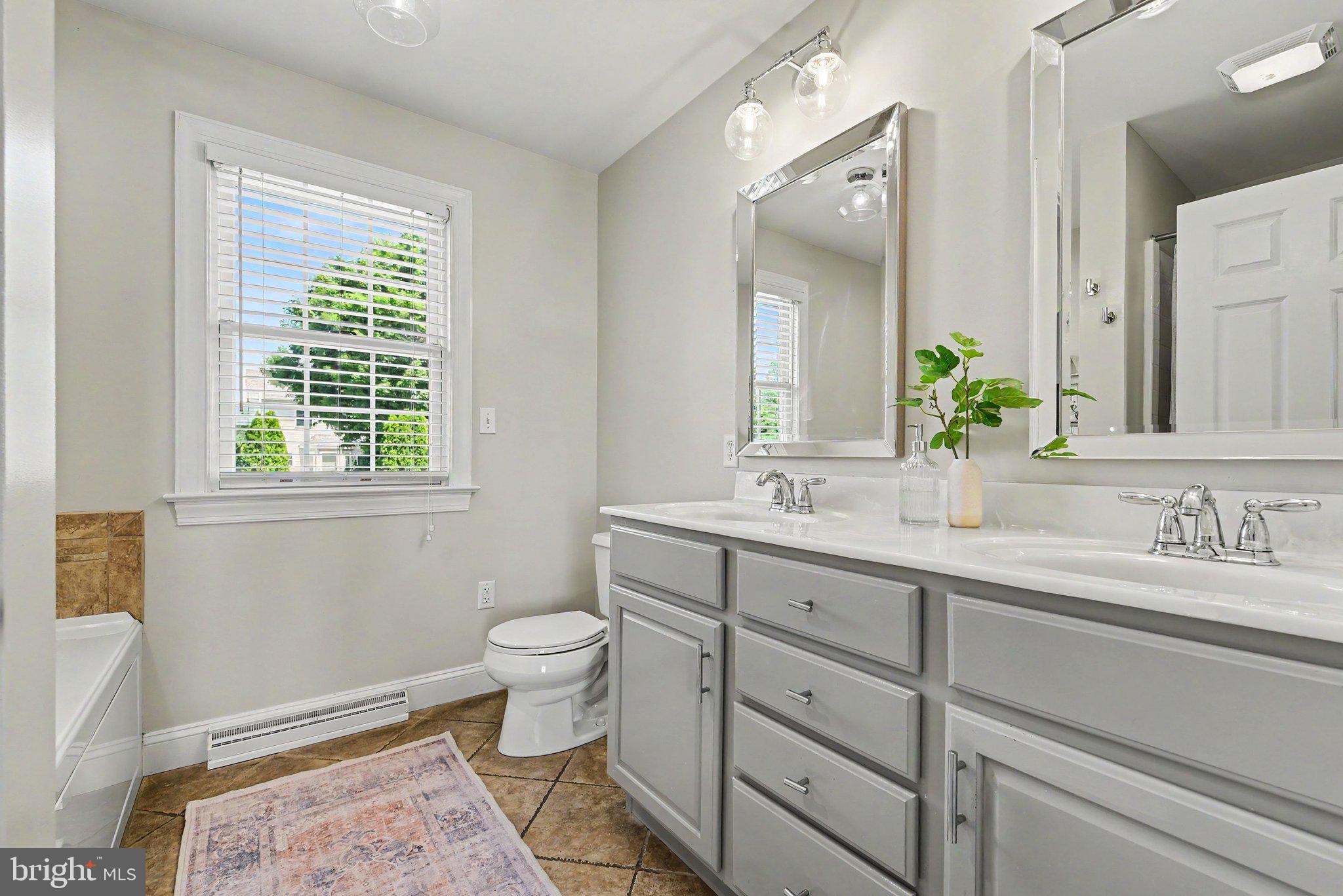 NORTH RIDGE - Residential