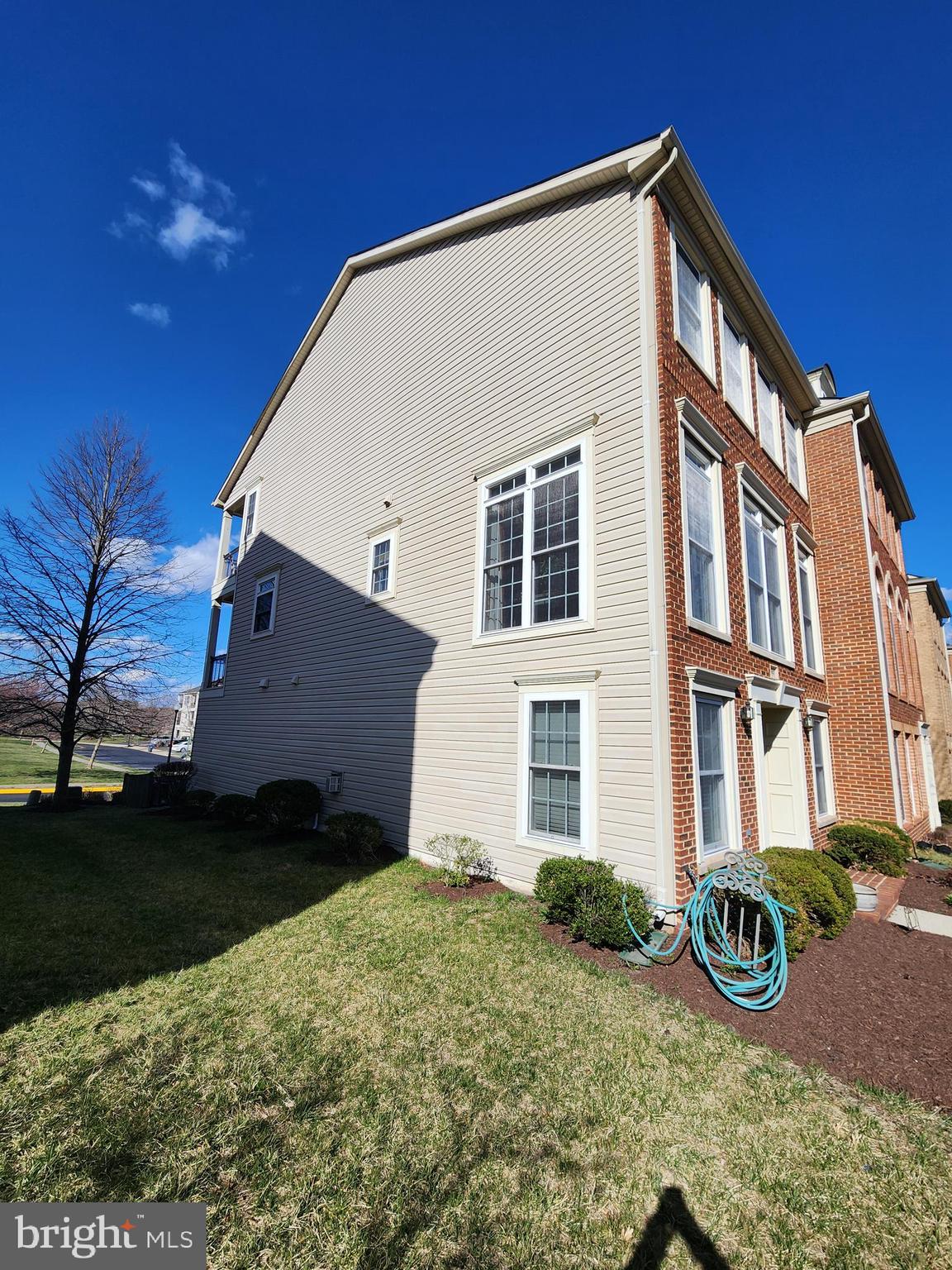 SOUTH VILLAGE - Residential