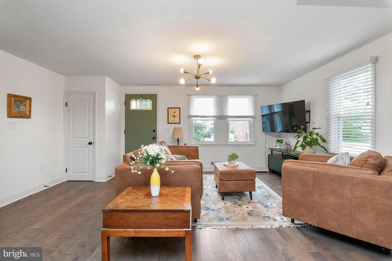 PARKVILLE - Residential Lease