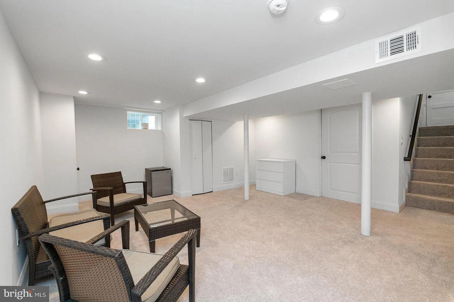PARKVILLE - Residential Lease