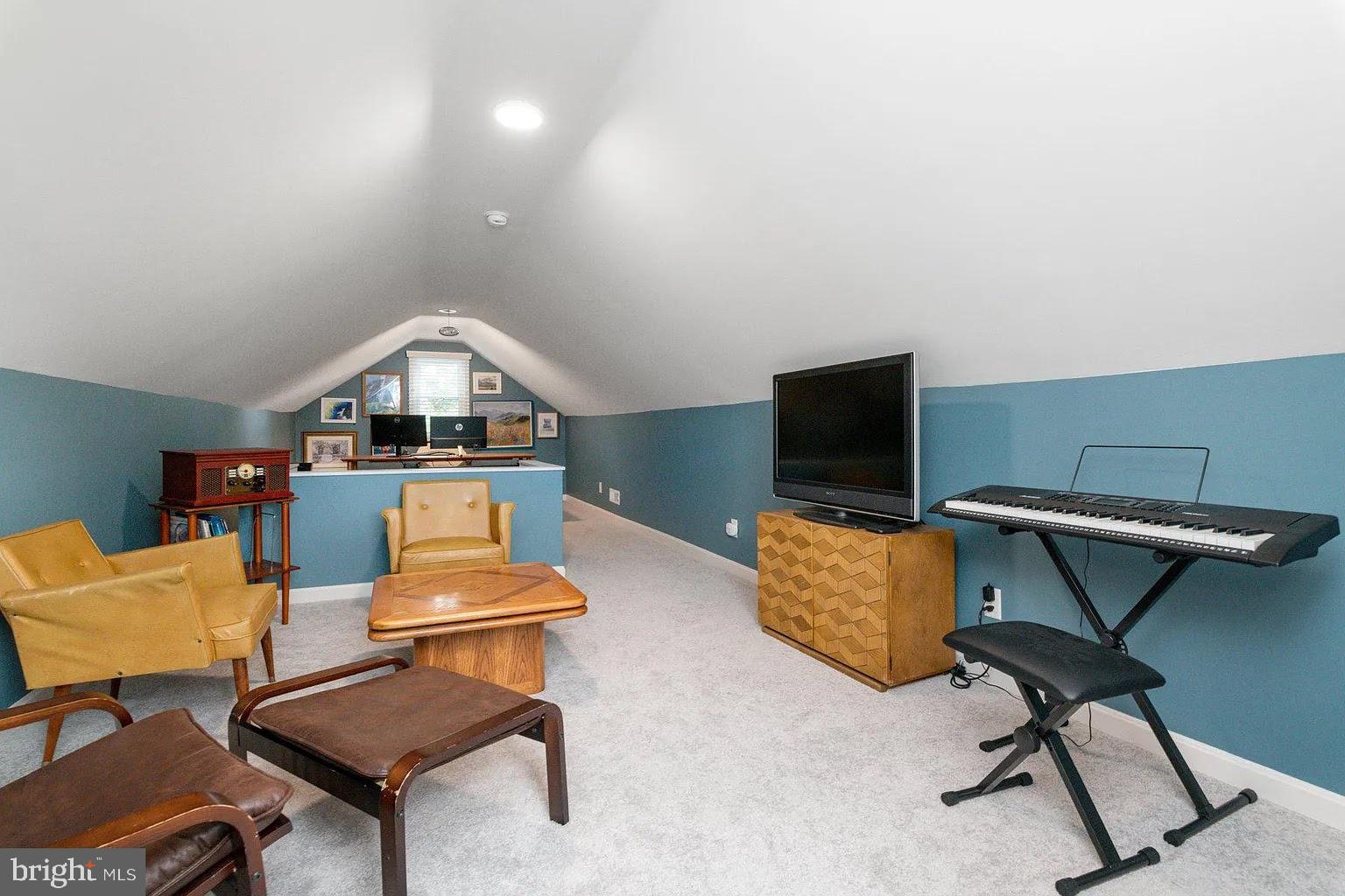 PARKVILLE - Residential Lease