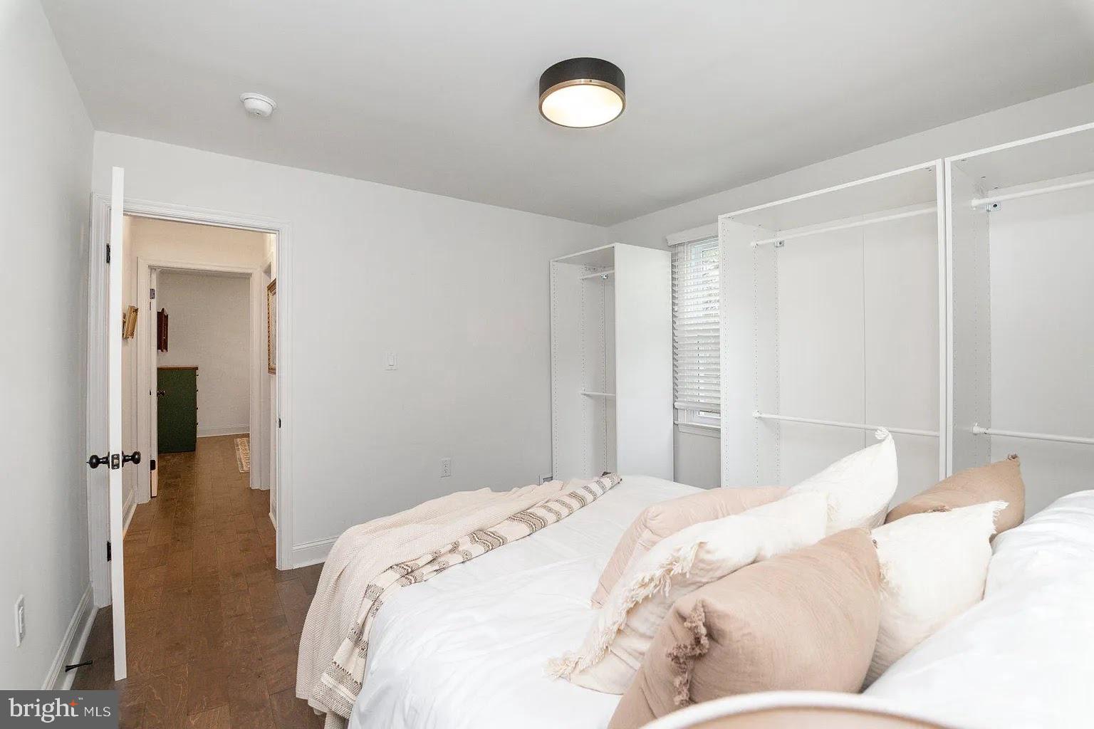 PARKVILLE - Residential Lease