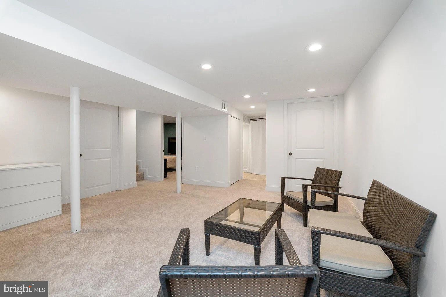 PARKVILLE - Residential Lease