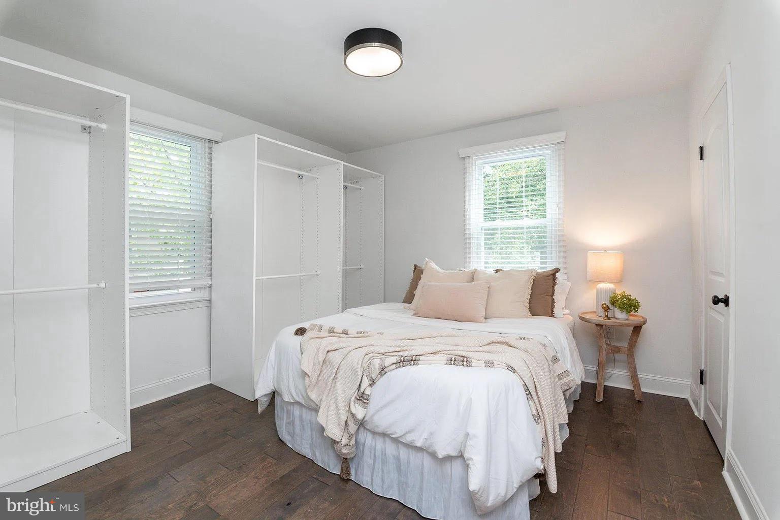 PARKVILLE - Residential Lease