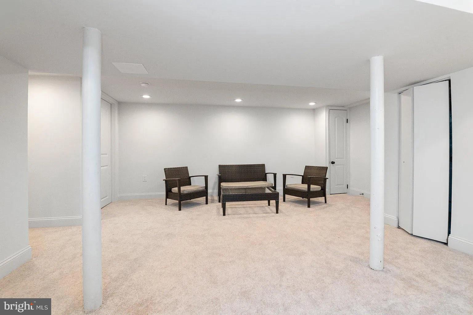 PARKVILLE - Residential Lease