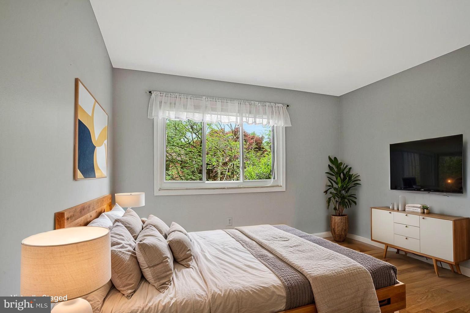 WILDE LAKE - Residential