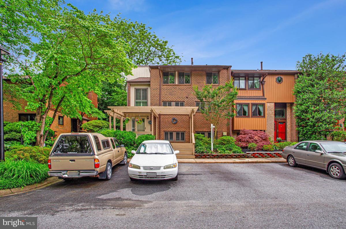 WILDE LAKE - Residential