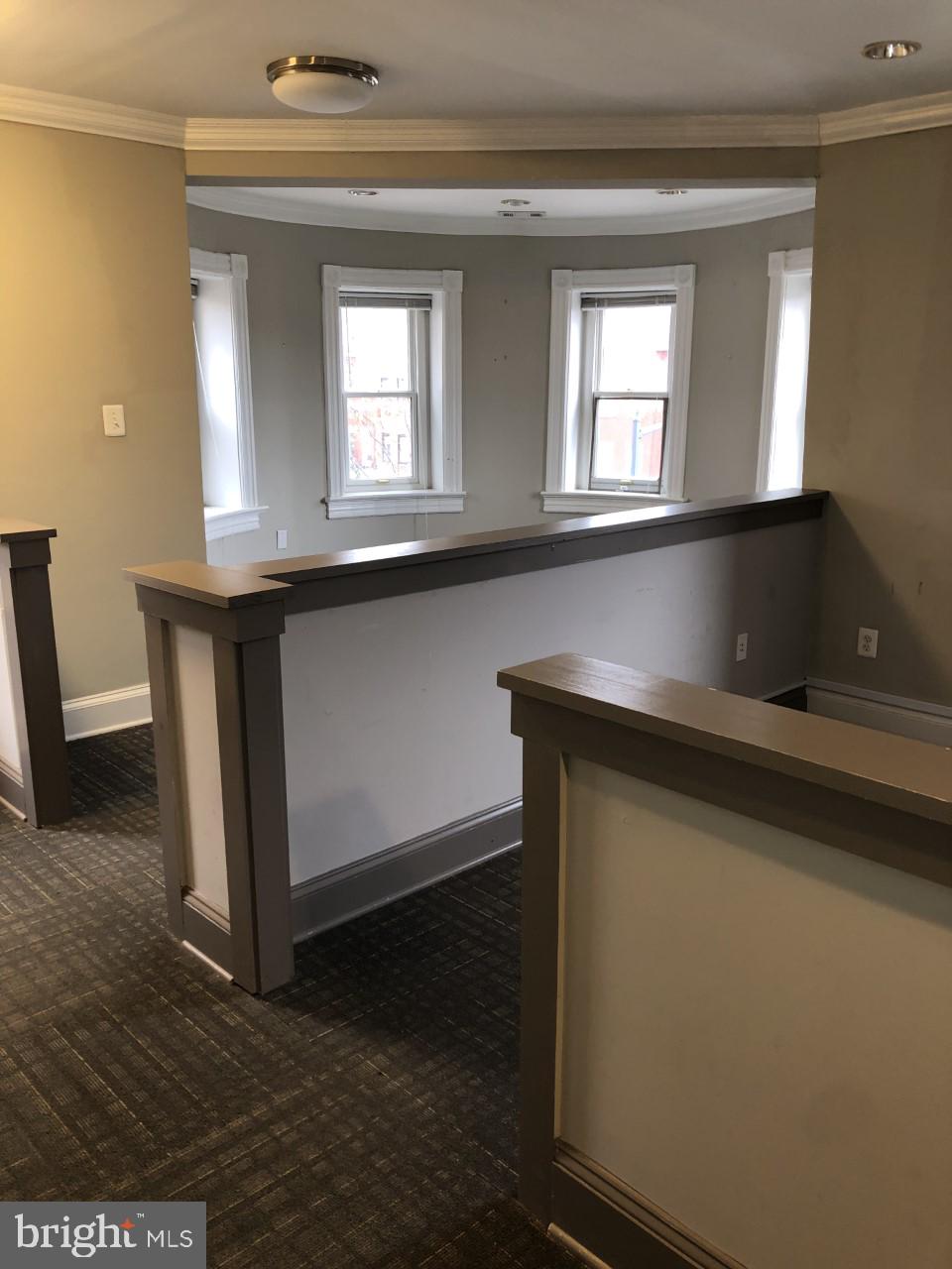 LOGAN/SHAW - Commercial Sale