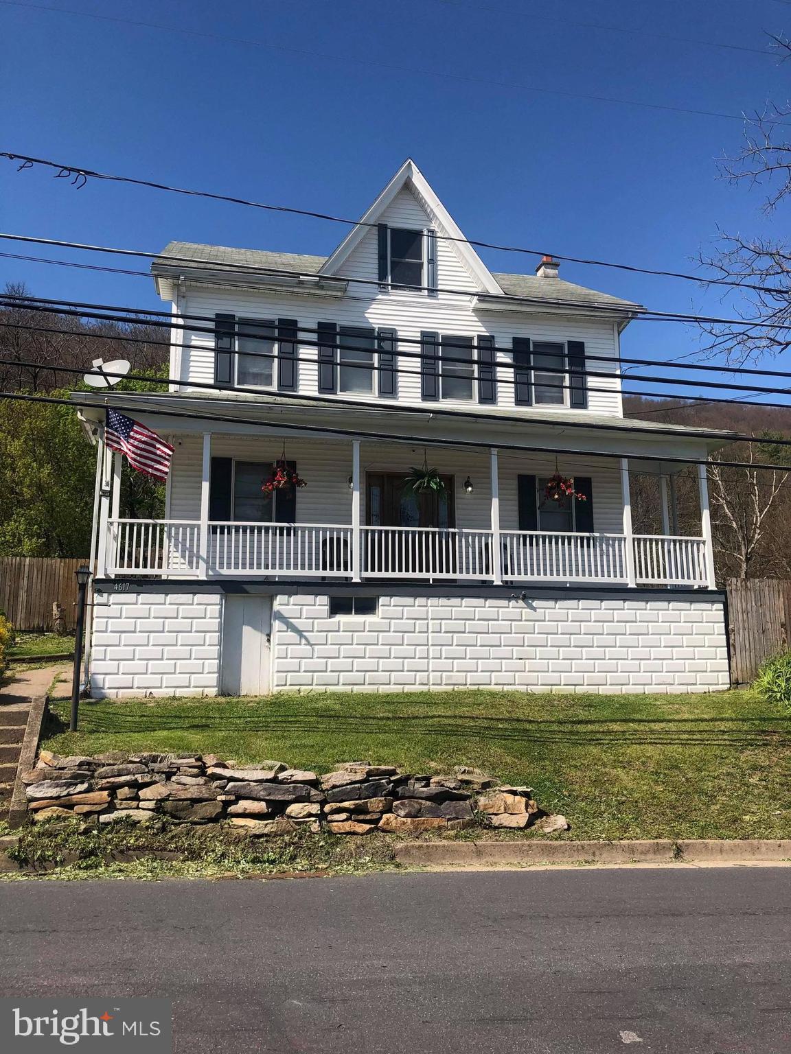 Single Family home in Shamokin School District.  Home has 4 bedrooms and 2 baths, propane fireplace and pellot stove in kitchen.  Furnace needs work.  Call listing agent with any questions.  Home is subject to both short sale and bankruptcy court approval.
