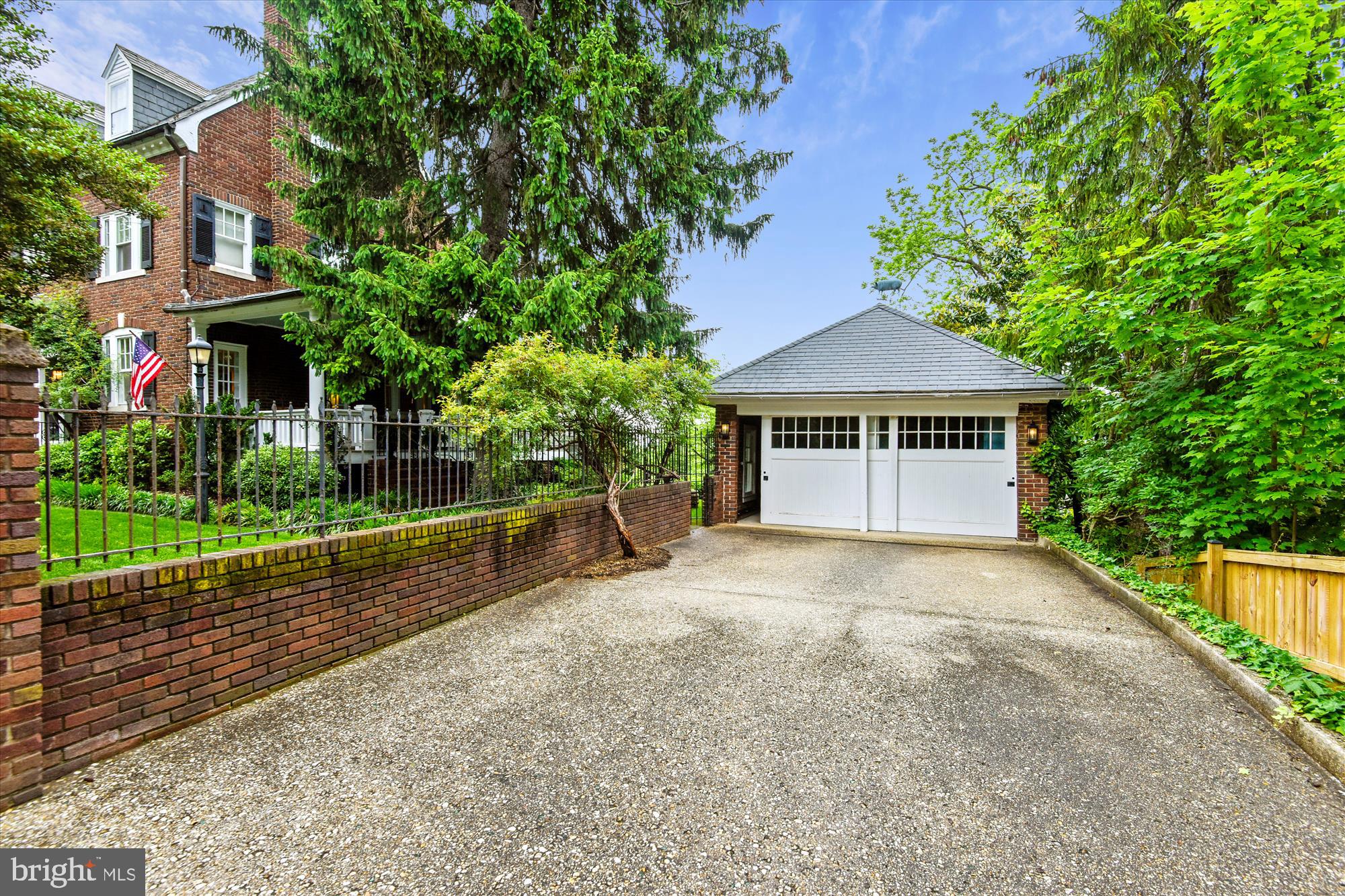 ROSEMONT - Residential