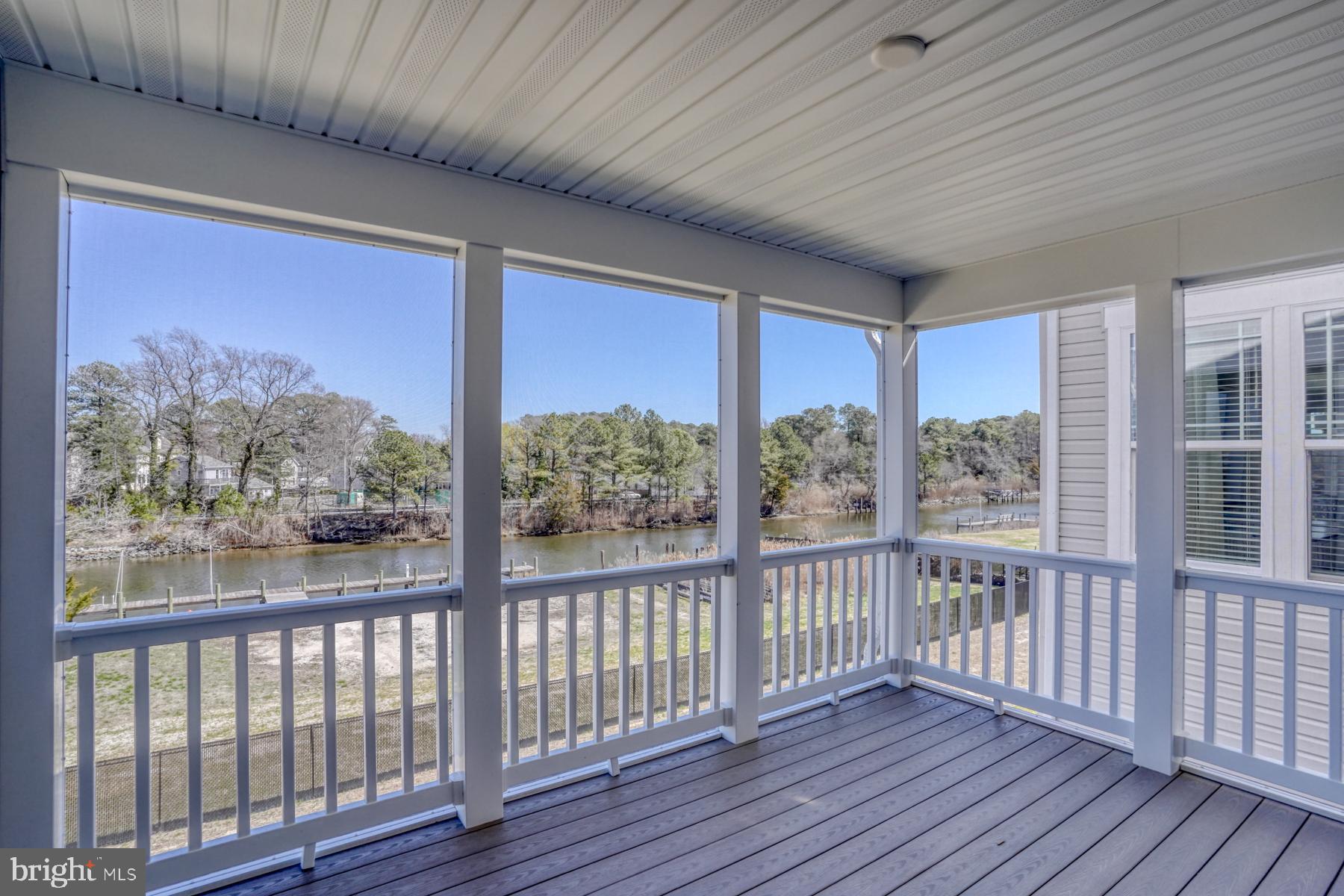 OYSTER HOUSE VILLAGE - Residential