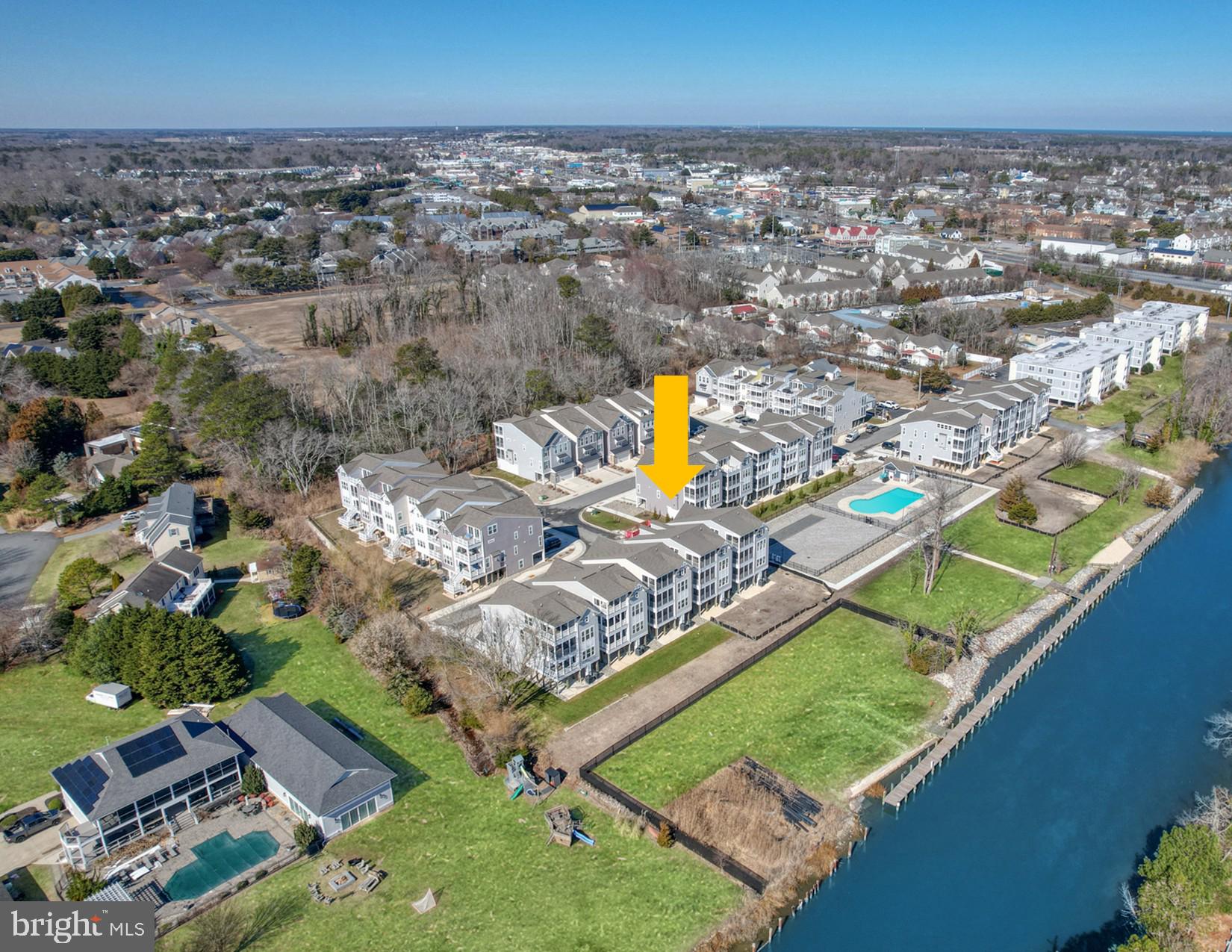 OYSTER HOUSE VILLAGE - Residential