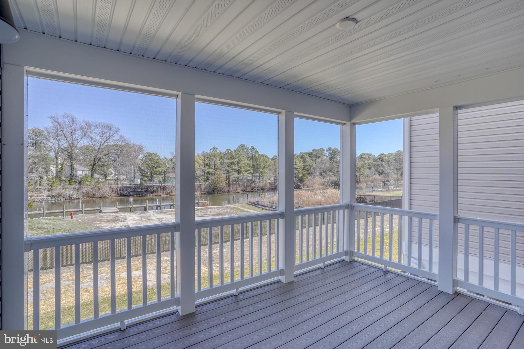 OYSTER HOUSE VILLAGE - Residential