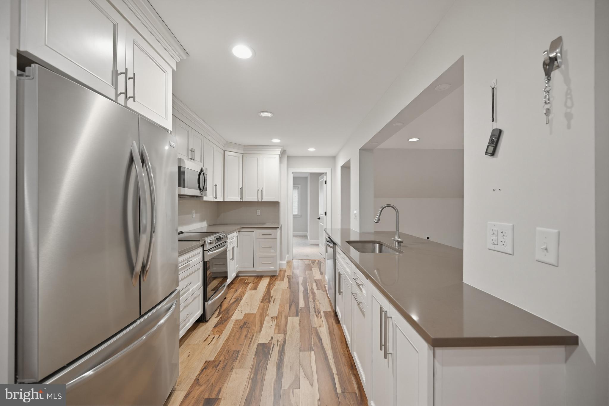 MOHNTON LAWN - Residential
