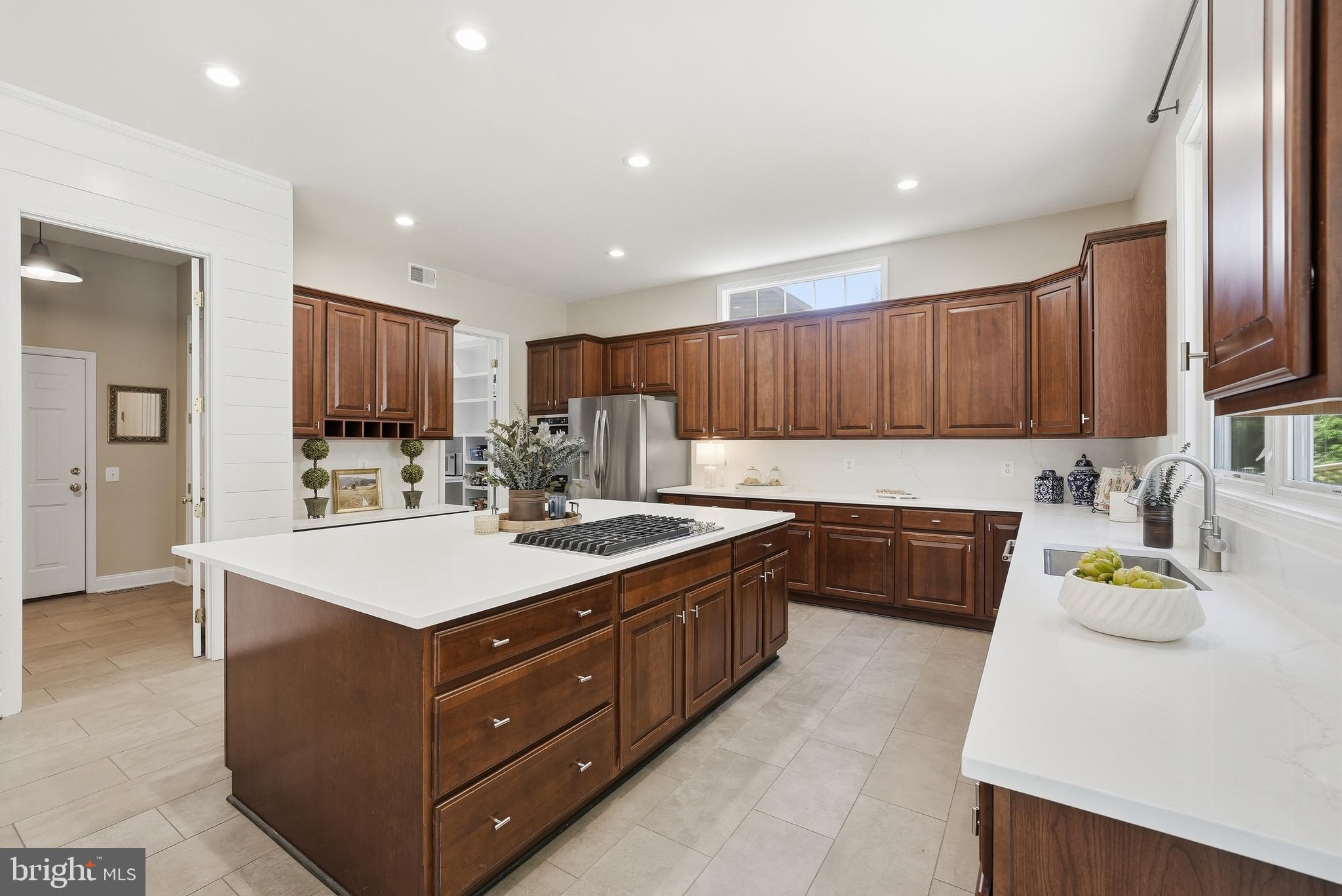GAMBRILL WOODS - Residential