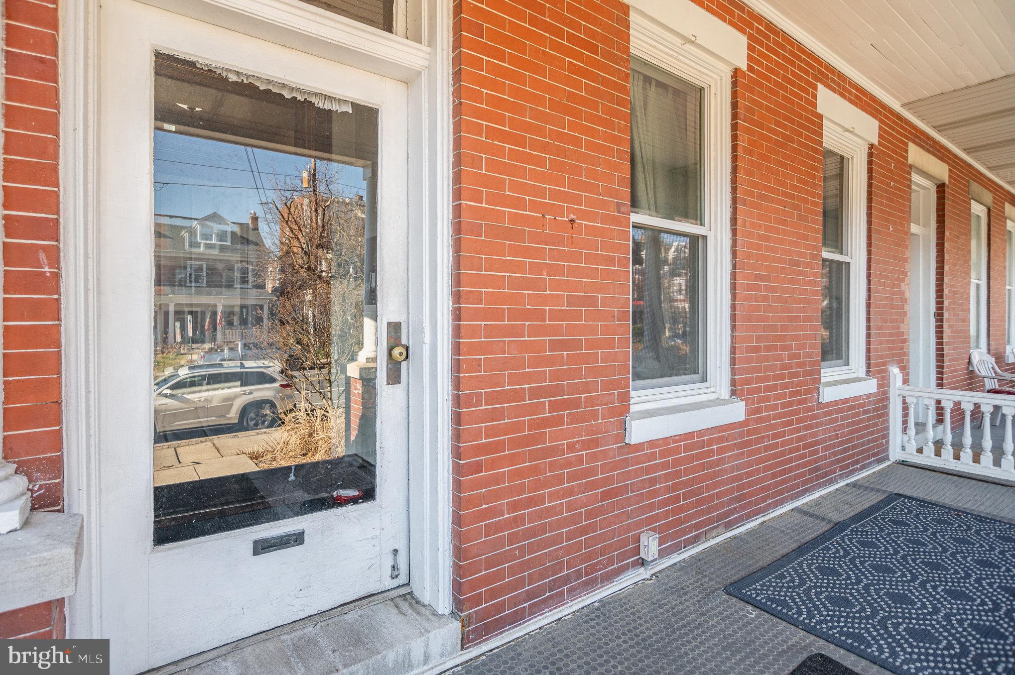 F&M - Residential Lease