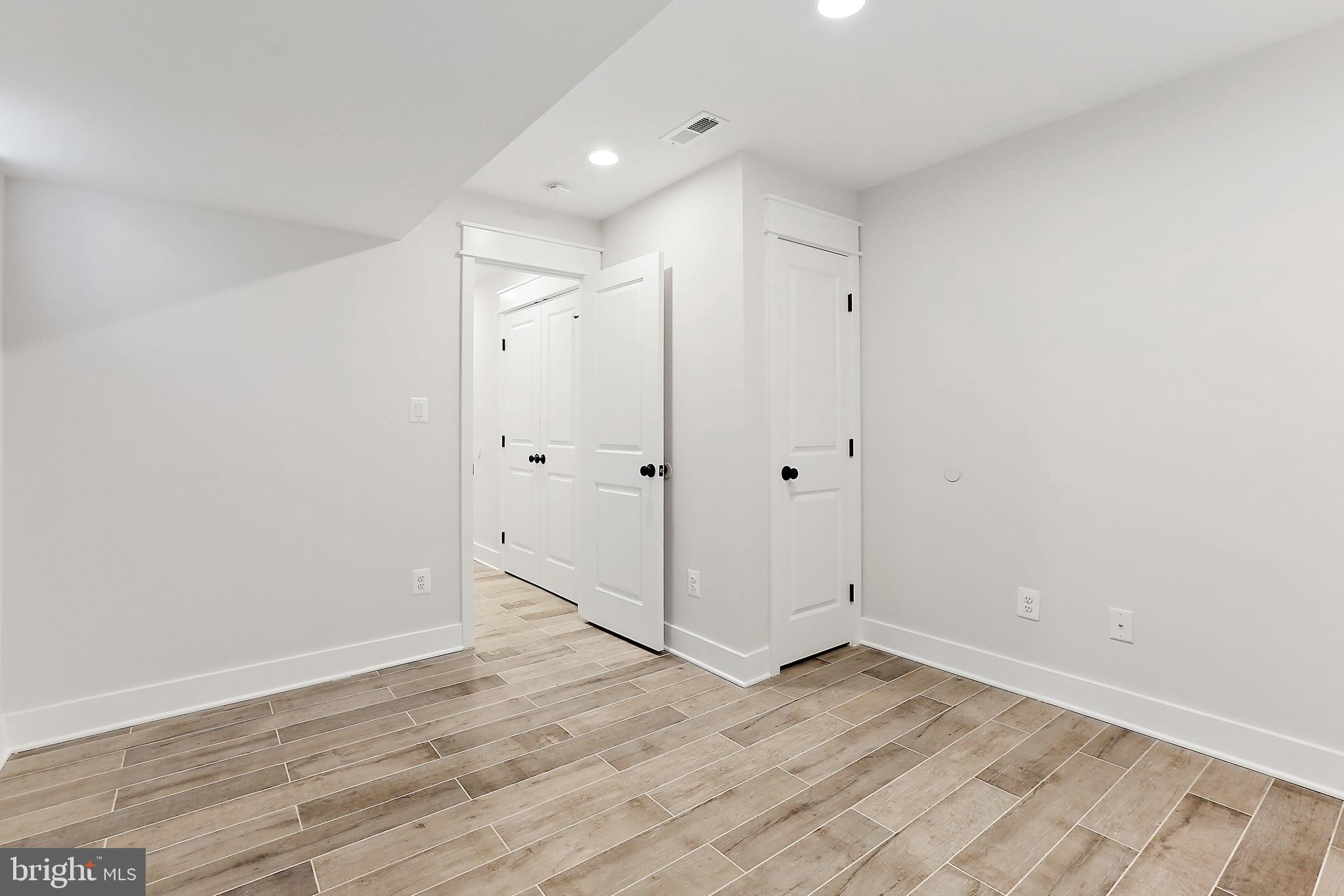 CANTON - Residential Lease
