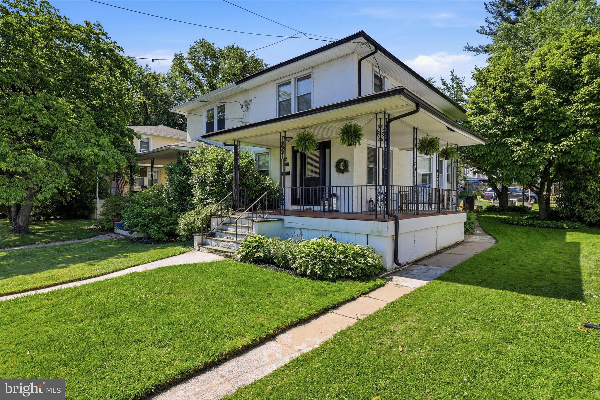 GLENSIDE - Residential